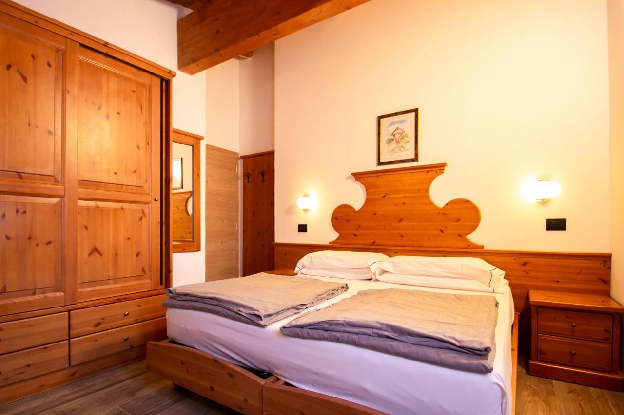 Residence Hotel Santa Maria Piscina E Wellness Peio Fonti Bagian luar foto